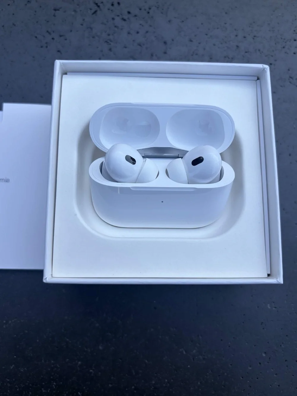 Apple AirPods Pro 2 with Magsafe Bluetooth Wireless Charging Case